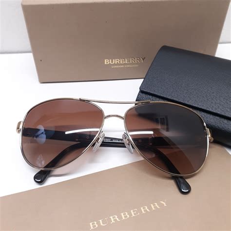 BURBERRY Women's BE3080 Sunglasses Matte Gold/Brown .